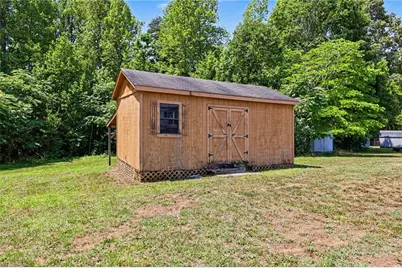 3247 Vance Street Extension, Reidsville, NC 27320 - Photo 28