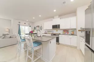 1828 Pheasant Trce Cir, Kernersville, NC 27284 - Photo 4