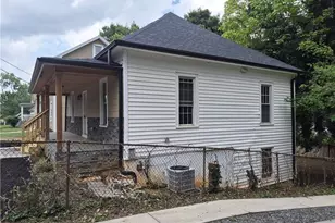 621 Mulberry St, Winston-Salem, NC 27101 - Photo 4