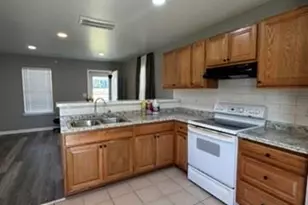 3318 Spring St, Greensboro, NC 27405 - Photo 4
