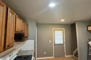3318 Spring St, Greensboro, NC 27405 - Photo 6