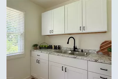 2163 Gerald Street, Winston-Salem, NC 27101 - Photo 10