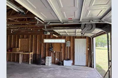 206 Grover Street, Winston-Salem, NC 27101 - Photo 22