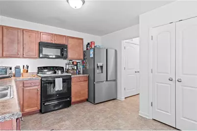 6518 Ashebrook Drive, High Point, NC 27265 - Photo 6