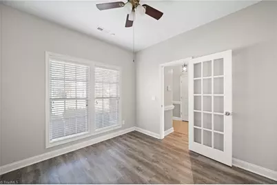 5817 Fox Point Circle, Winston-Salem, NC 27104 - Photo 6