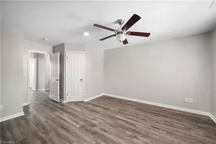 5817 Fox Point Cir, Winston-Salem, NC 27104 - Photo 36
