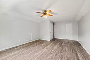 5214 Creek Wood Dr, Archdale, NC 27263 - Photo 18
