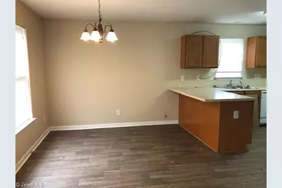 965 Peachtree Meadows Circle, Kernersville, NC 27284 - Photo 6