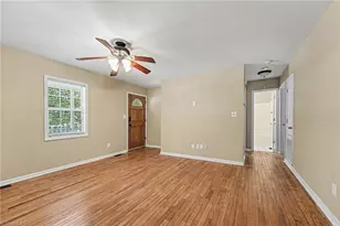 388 Meadow Lark Ln, Thomasville, NC 27360 - Photo 8
