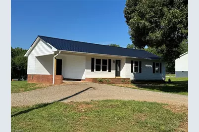 272 Shepps Boat Dock Road, Lexington, NC 27292 - Photo 2