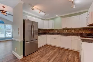 2050 E Hearthwood Ct, Greensboro, NC 27407 - Photo 12