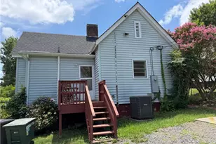 308 Upton St, Winston-Salem, NC 27103 - Photo 8