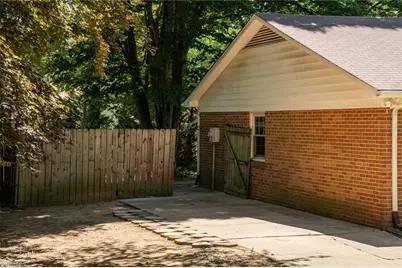 5406 Courtfield Drive, Greensboro, NC 27455 - Photo 44