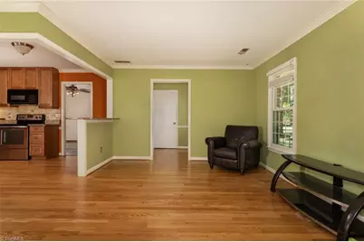 5406 Courtfield Drive, Greensboro, NC 27455 - Photo 8