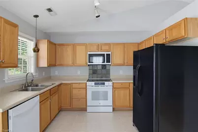 1965 Camden Forest Drive, Winston-Salem, NC 27127 - Photo 10