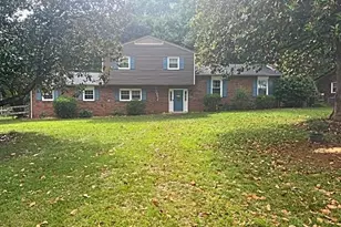 3830 Ranchwood Dr, Clemmons, NC 27012 - Photo 2