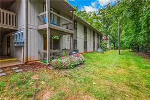 2270 Sunderland Rd, Winston-Salem, NC 27103 - Photo 18