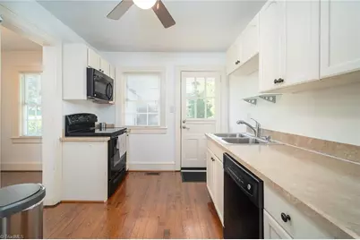 902 Josephine Boyd Street, Greensboro, NC 27408 - Photo 16