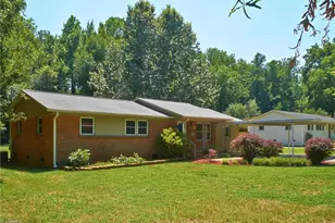 116 Bridlewood Ave, High Point, NC 27265 - Photo 2