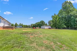 207 Whitestone Dr, Greensboro, NC 27455 - Photo 28