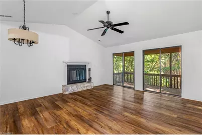 116 Cloister Oaks Circle, Winston-Salem, NC 27127 - Photo 8