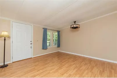 445 Lester Drive, Lexington, NC 27292 - Photo 8