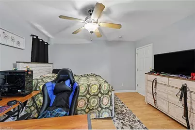 117 Valentine Court, Greensboro, NC 27405 - Photo 16