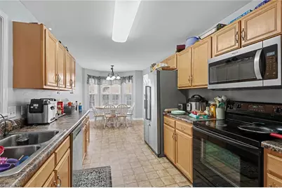 117 Valentine Court, Greensboro, NC 27405 - Photo 12