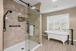 4556 Shattalon Dr, Winston-Salem, NC 27106 - Photo 24