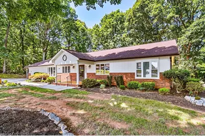 4556 Shattalon Drive, Winston-Salem, NC 27106 - Photo 2