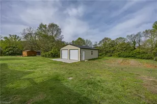 271 N Main St, Denton, NC 27239 - Photo 42