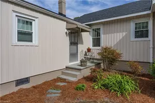 271 N Main St, Denton, NC 27239 - Photo 34