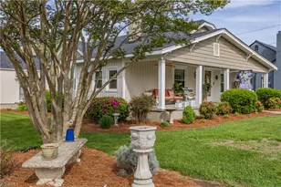 271 N Main St, Denton, NC 27239 - Photo 2