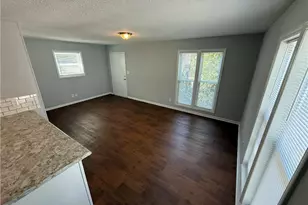 1426 Glade St, Winston-Salem, NC 27101 - Photo 4