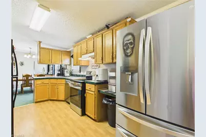 504 Nc Highway 62, Pleasant Garden, NC 27313 - Photo 22
