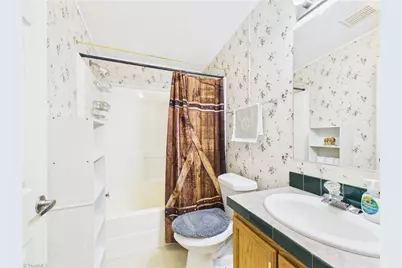 504 Nc Highway 62, Pleasant Garden, NC 27313 - Photo 38