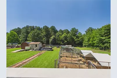 504 Nc Highway 62, Pleasant Garden, NC 27313 - Photo 16