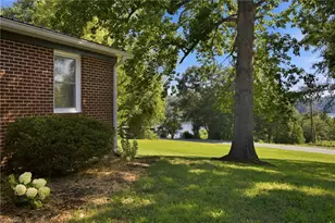 3123 Castle Ave, Hickory, NC 28601 - Photo 28