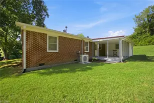 3123 Castle Ave, Hickory, NC 28601 - Photo 22