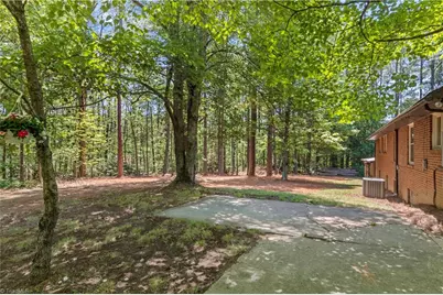 6605 Harrell Drive, Pfafftown, NC 27040 - Photo 10