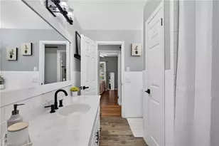 2547 Amesbury Rd, Winston-Salem, NC 27103 - Photo 22