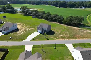 130 Altavista Dr, Clemmons, NC 27012 - Photo 2