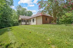 913 Colonial Hts, North Wilkesboro, NC 28659 - Photo 44