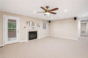 913 Colonial Hts, North Wilkesboro, NC 28659 - Photo 18