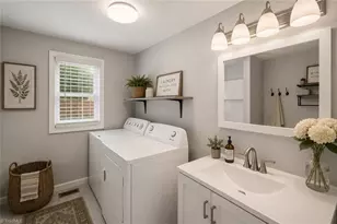 59 Park Cir, Lexington, NC 27295 - Photo 8