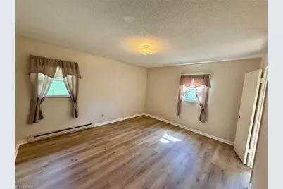 553 Heatherton Lane, Rural Hall, NC 27045 - Photo 8