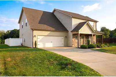 488 Dorchester Street, Clemmons, NC 27012 - Photo 4
