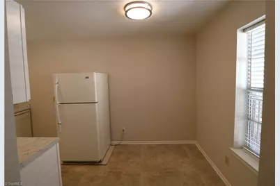 3822-K Country Club Road, Winston-Salem, NC 27104 - Photo 6