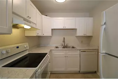 3822-K Country Club Road, Winston-Salem, NC 27104 - Photo 8