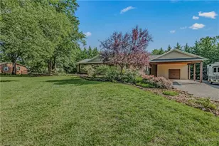 1388 Pipers Gap Rd, Mount Airy, NC 27030 - Photo 4
